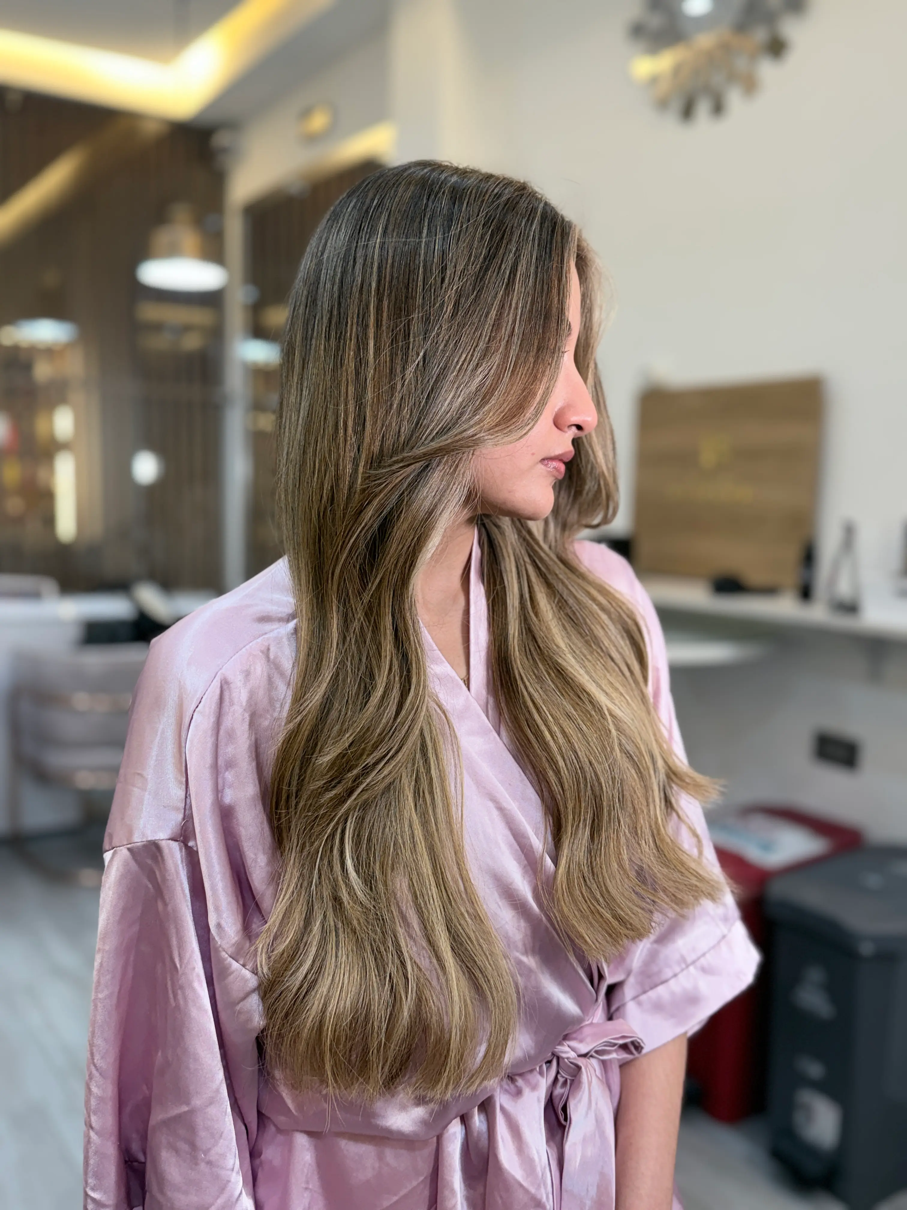 Resultado de corte, color y peinados en Making Blonde